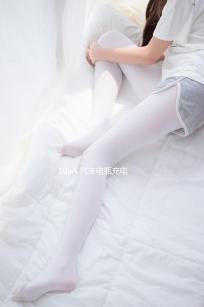 105A 汽車(chē)電瓶充電器 全智能脈沖修復(fù)型充電機(jī) 12V-24V自動(dòng)轉(zhuǎn)換